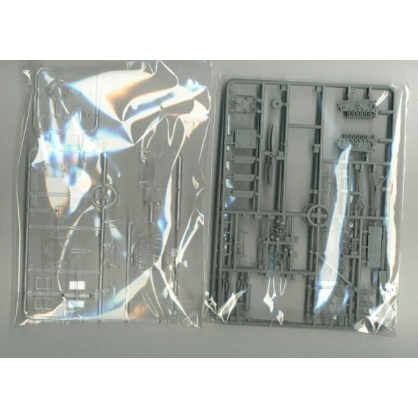 German Fw 189A-1 with sonderaktion schneekufen WWII  1/48 Great Wall Hobby GWH L4808