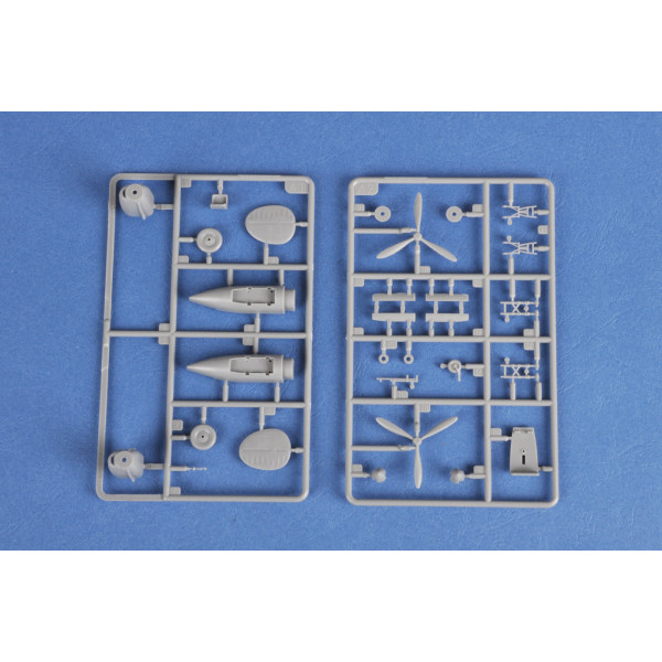 Петляков Пе-2 радянський пікіруючий бомбардувальник 1/72 HobbyBoss 80296