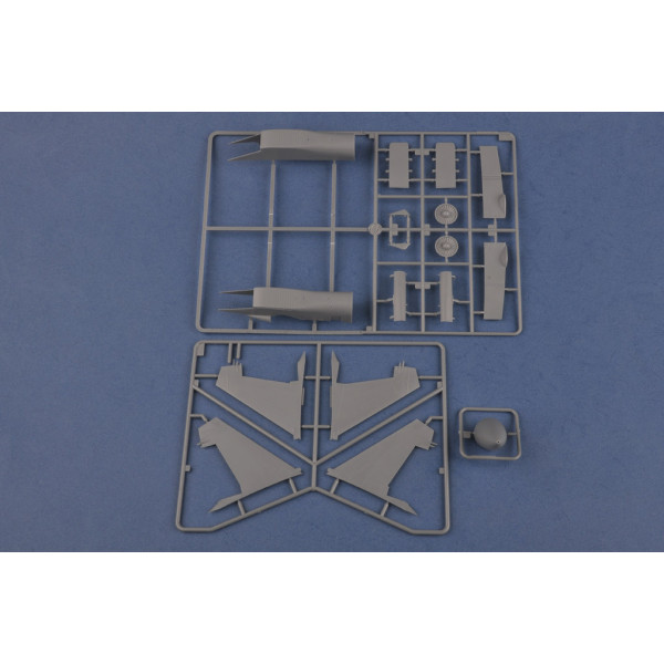 Su-27 Flanker B 1/48 HobbyBoss 81711