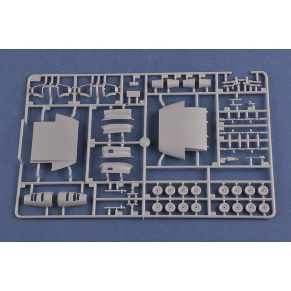 CH-47A CHINOOK  1/48 HobbyBoss 81772
