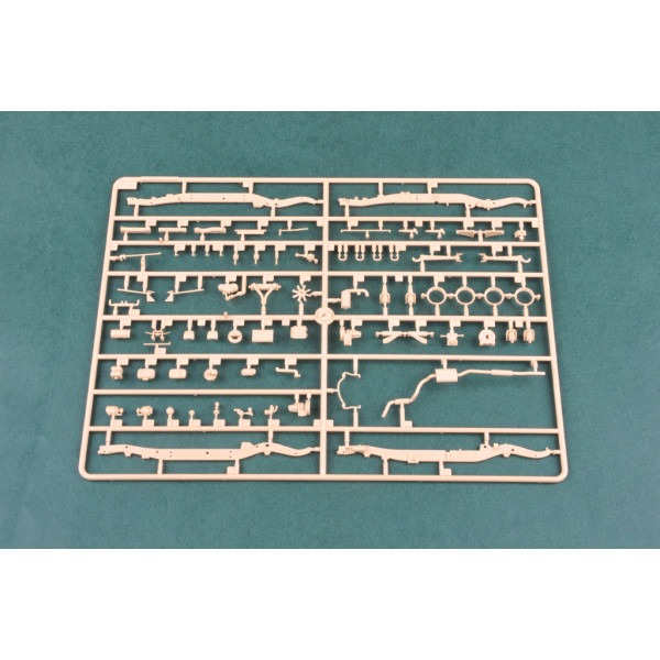 Land Rover WMIK with MILAN ATGM 1/35 HobbyBoss 82447