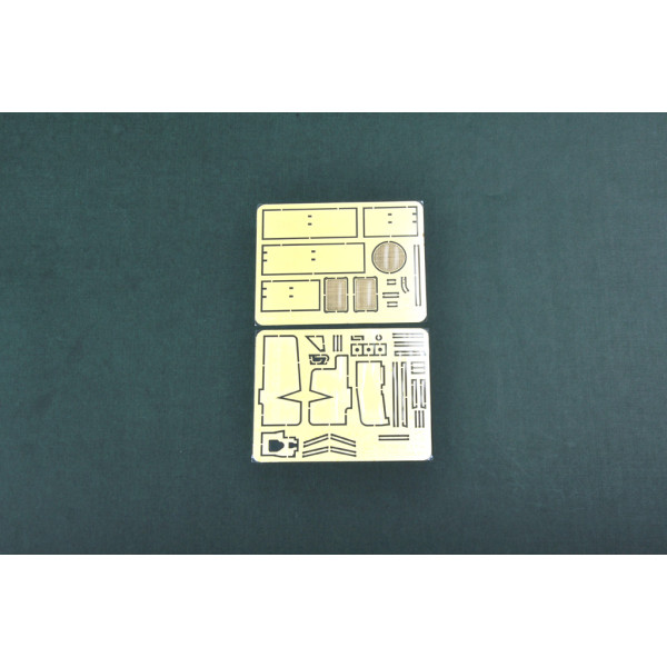 Німецький танк "Пантера" asuf.D "Flak Bergepanther" 1/35 HobbyBoss 82 492