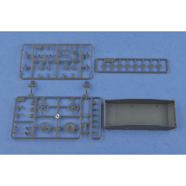 АТ-1 радянська САУ (Артилерійський Танк) 1/35 HobbyBoss 82499