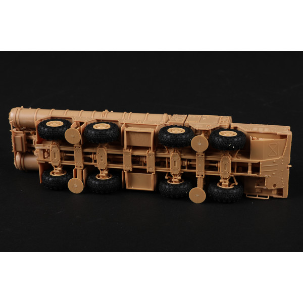 48N6E of 5P85S TEL S-300PMU SA-10 GRUMBLE 1/72 HobbyBoss 82929