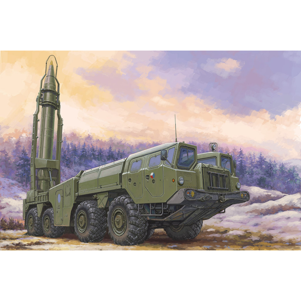 Soviet (9P117M1) Launcher with R17 Rocket of 9K72 Missile Complex "Elbrus"(Scud B) 1/72 HobbyBoss 82939