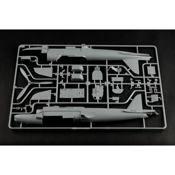 IL-2M3 Ground-attack aircraft 1/32 HOBBY BOSS 83204