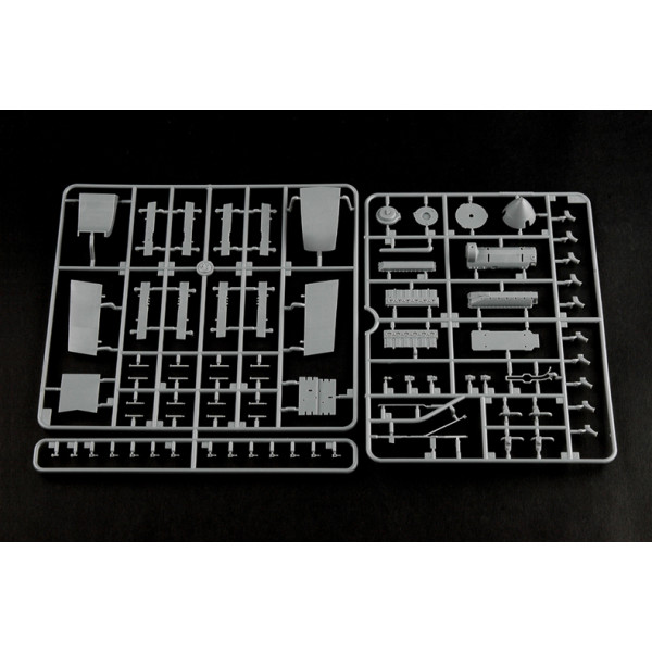 IL-2M3 Ground-attack aircraft 1/32 HOBBY BOSS 83204