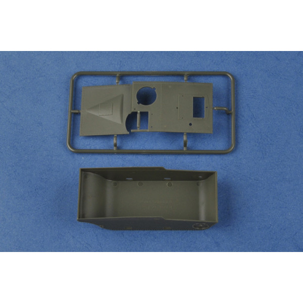 Soviet T-37A Light Tank (Podolsk) 1/35 HobbyBoss 83819