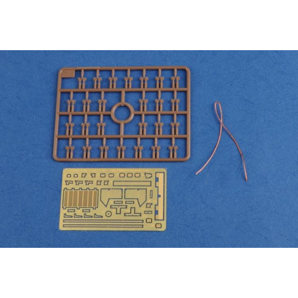 Т-40 радянський легкий танк 1/35 HobbyBoss 83825