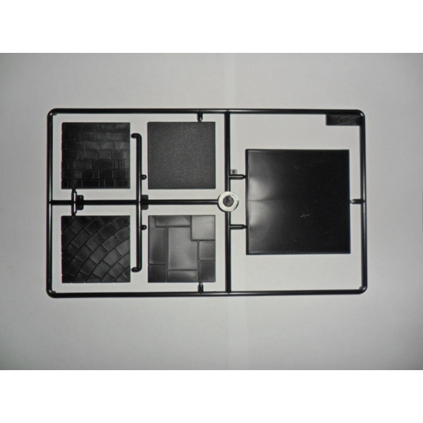  Yeoman Warder “Beefeater” 1/16 ICM 16006