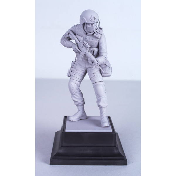 Командир групи S.W.A.T. 1/16 ICM 16101
