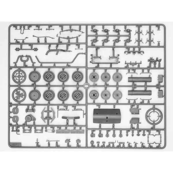 Type G4 з MG 34 та німецьким штабним персоналом 1/24  ICM 24024