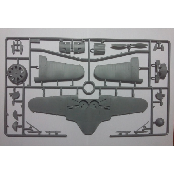 І-16 тип 24, Радянський винищувач ІІ МВ 1/32  ICM 32001