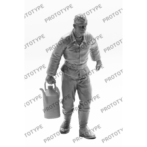 German Luftwaffe Ground Personnel (1939-1945) (3 figures) 1/32 ICM 32109