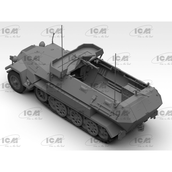 ‘Beobachtungspanzerwagen’ Sd.Kfz.251/18 Ausf.A з екіпажем 1/35 ICM 35105