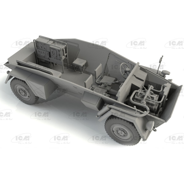 Sd.Kfz. 247 Ausf.B з екіпажем 1/35 ICM 35111