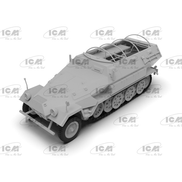 Krankenpanzerwagen Sd.Kfz.251/8 Ausf.A Німецька санітарна машина 1/35 ICM 35113