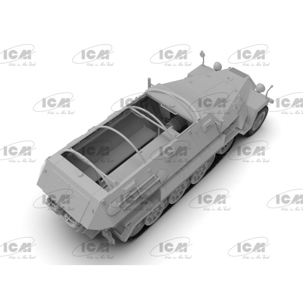 Krankenpanzerwagen Sd.Kfz.251/8 Ausf.A Німецька санітарна машина 1/35 ICM 35113