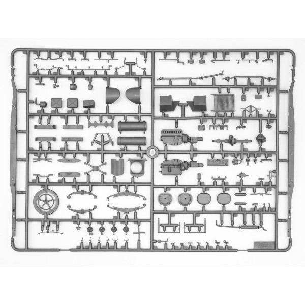 Вантажівка AHN “Gulaschkanone” з кухарями 1/35 ICM 35421