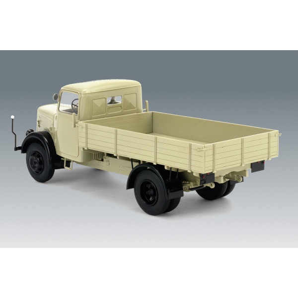 German Truck Magirus S330 (S-3000) (1949 production) 1/35 ICM 35452