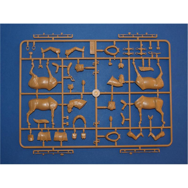 Радянська полкова артилерійська кінна тяга 1943-1945 рр  1/35 ICM 35481