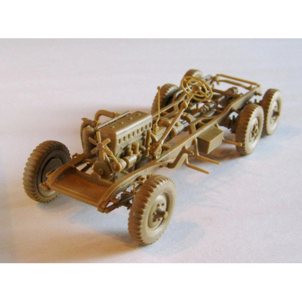 G4 (виробництва 1939 р.) Герм. легковий автомобіль з пасажирами 1/35 ICM 35531