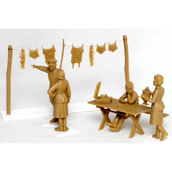 Радянські жінки-військовослужбовці (1939-1942) 1/35 ICM 35621