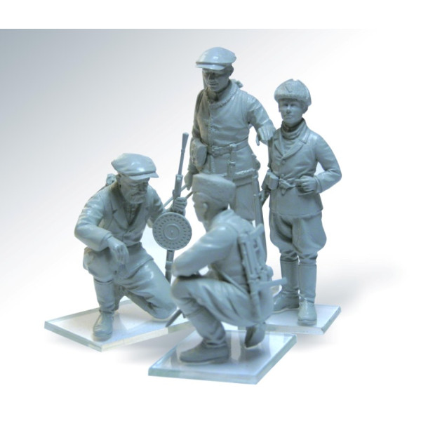 Радянські партизани ІІ МВ 1/35 ICM 35631