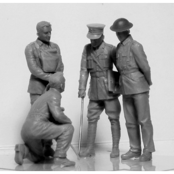  WWI British Tank Crew (4 figures) (100% new molds) 1/35 ICM 35708