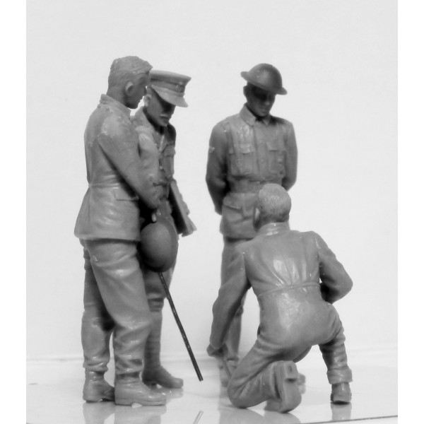  WWI British Tank Crew (4 figures) (100% new molds) 1/35 ICM 35708