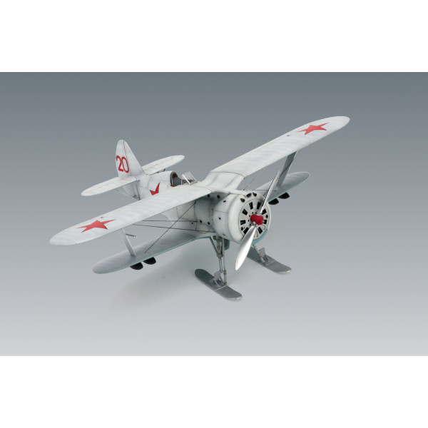 І-153, Радянський винищувач-біплан ІІ МВ (зимова модифікація) 1/48  ICM 48096