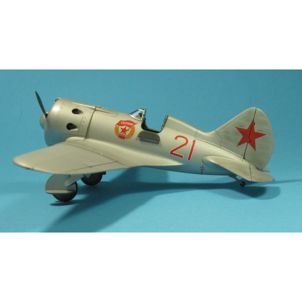 І-16 тип 24, Радянський винищувач ІІ МВ 1/48  ICM 48097