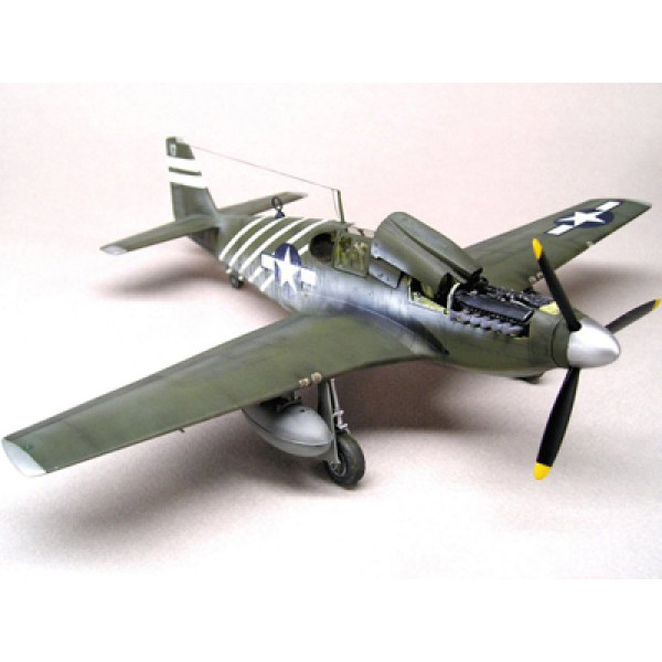 Мустанг P-51 А, винищувач США ІІ Світ. війни 1/48  ICM 48161