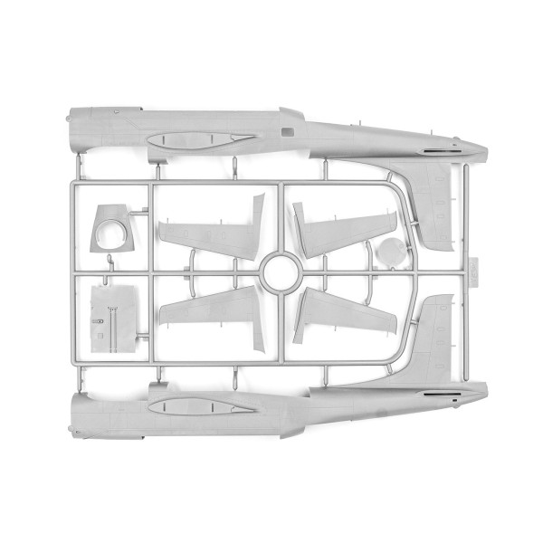 B-26K з американськими пілотами та техніками 1/48 ICM 48280