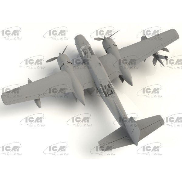 Військово-морський літак Jig Dog JD-1D Invader з дроном KDA-1 1/48 ICM 48289