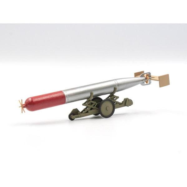 British Torpedo Trailer WWII   1/48 ICM 48405