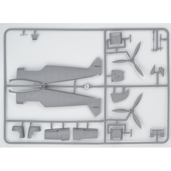 Bf 109F-4 з німецьким наземним персоналом 1/48 ICM 48805