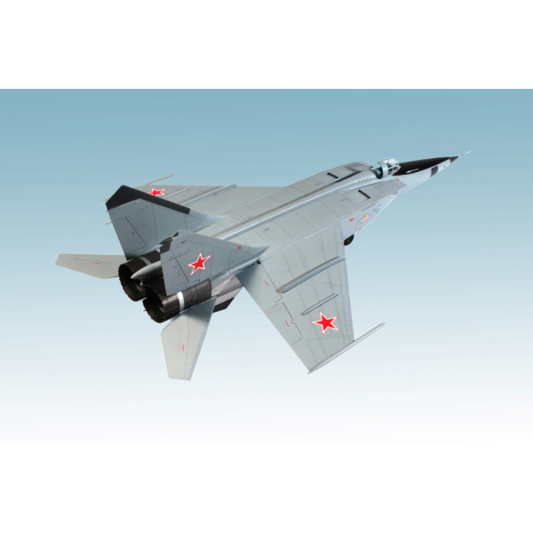 МіГ-25 РБТ, Радянський літак-розвідник 1/48  ICM 48901