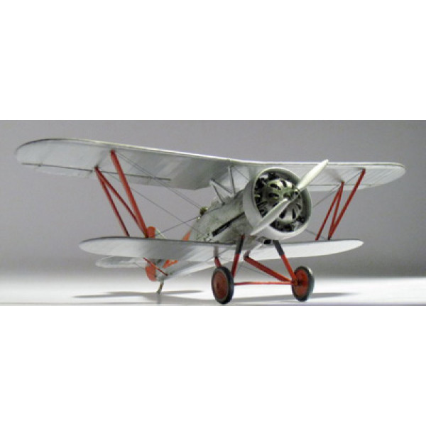  I-5 WWII Soviet fighter-biplane  1/72 ICM 72053