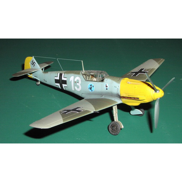Bf -109 E -3, німецький винищувач ІІ Світової війни 1/72 ICM 72131