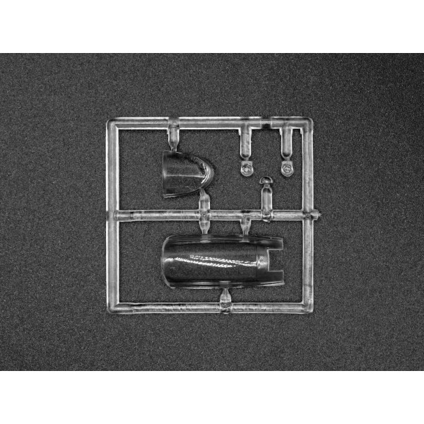 МіГ-29 “9-13” Український винищувач з ракетами HARM 1/72 ICM 72143