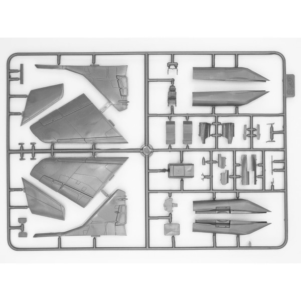 МіГ-29 Повітряних Сил України з бомбами JDAM-ER 1/72 ICM 72144