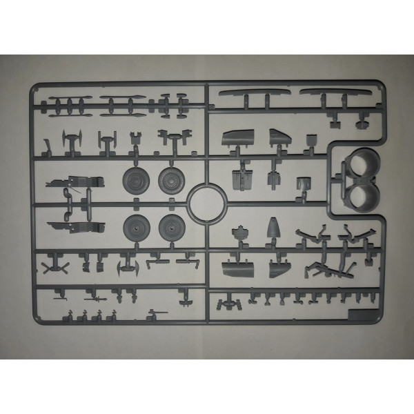МіГ-25РБ, Радянський літак-розвідник 1/72 ICM 72173