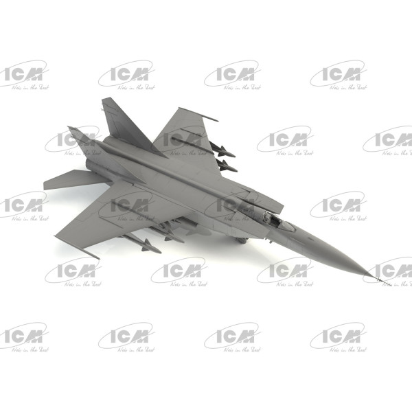 Міг-25 ПД, радянський перехоплювач 1/72 ICM 72177