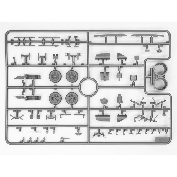 Міг-25 ПУ, радянський учбовий перехоплювач 1/72 ICM 72178