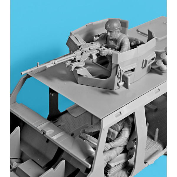 Before the assault. Eastern Ukraine 2022 1/35 ICM DS3521