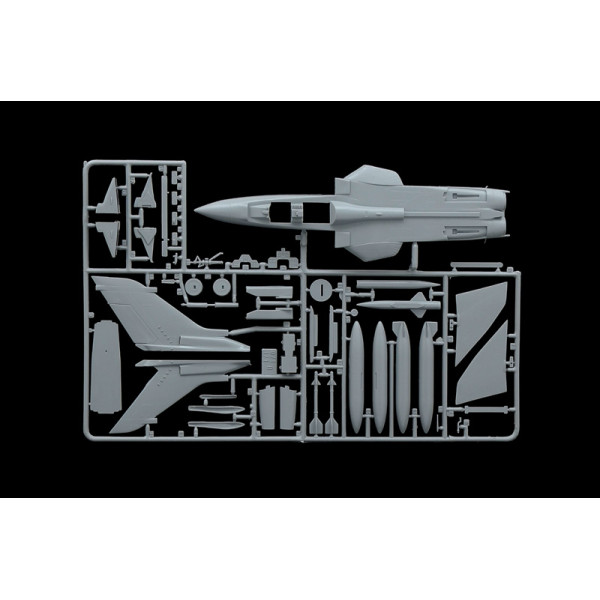 Літак Tornado GR. 1 RAG "Gulf War" 1/72 Italeri  1384