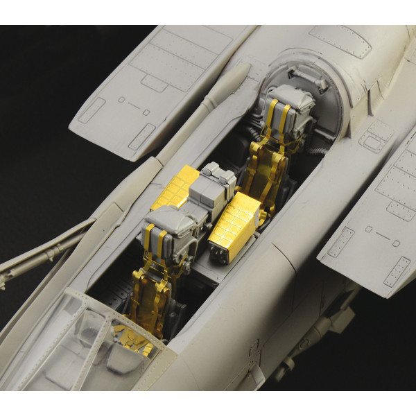 Літак TORNADO GR. 4  1/32 Italeri  2513