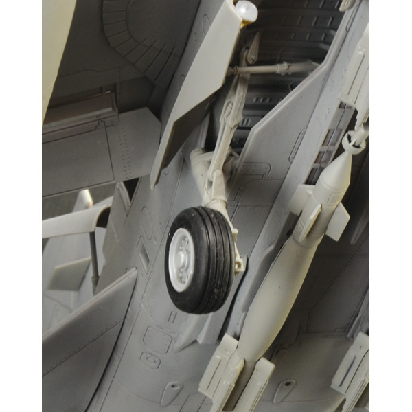Літак TORNADO GR. 4  1/32 Italeri  2513