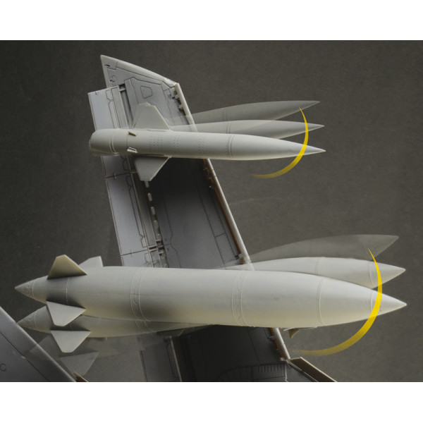 Літак TORNADO GR. 4  1/32 Italeri  2513